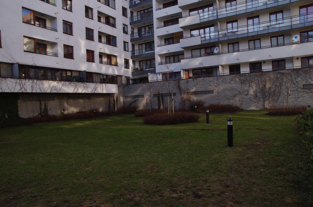 Bobrovia Apartment Warszawa Exteriör bild